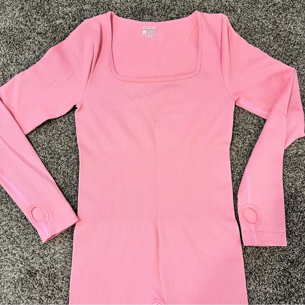 Pink Ribbed Jumpsuit - Picture 4 of 7